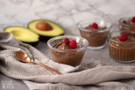 Chocolate Avocado Pudding (Keto, Paleo) - Low Carb Yum