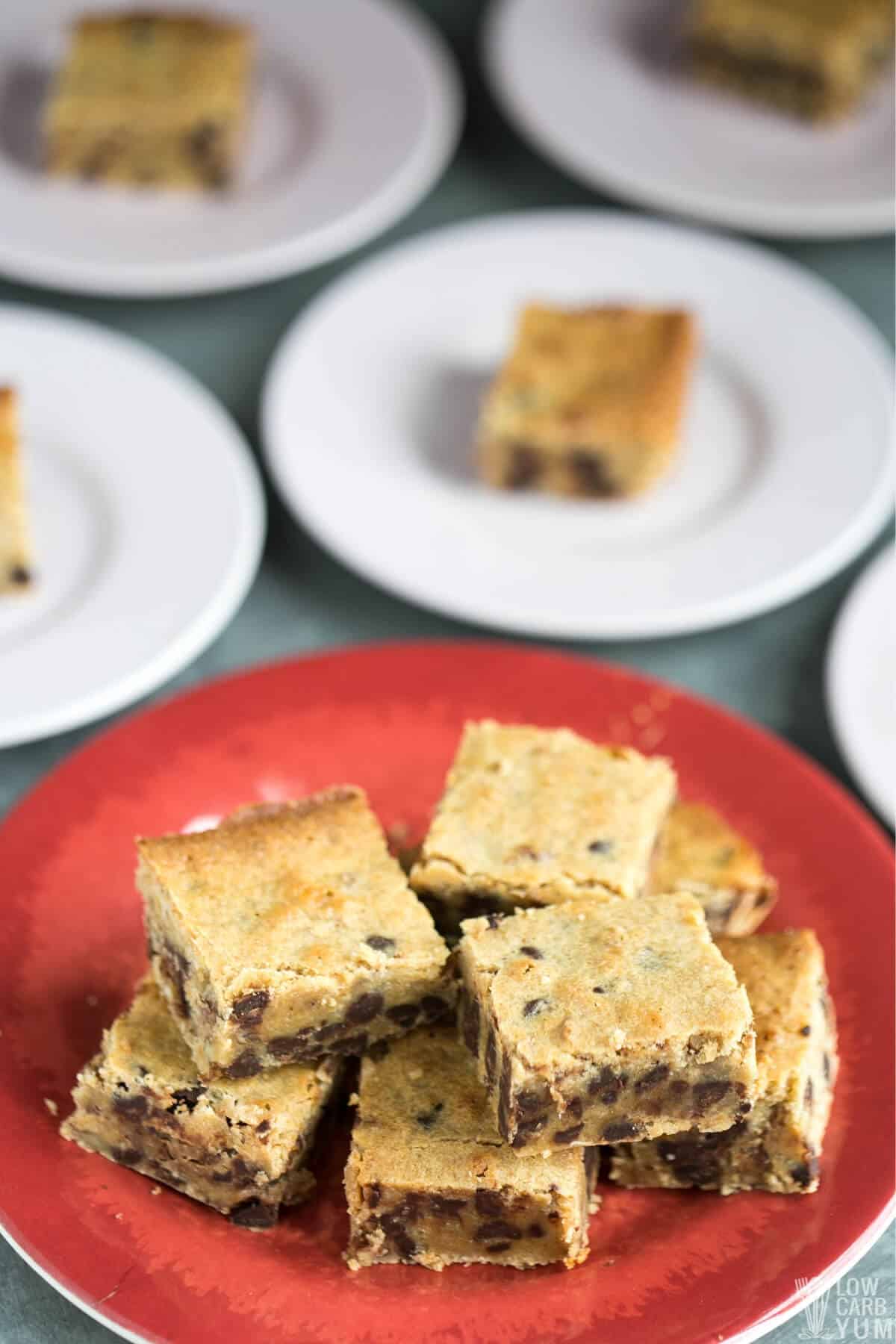 keto almond flour blondies