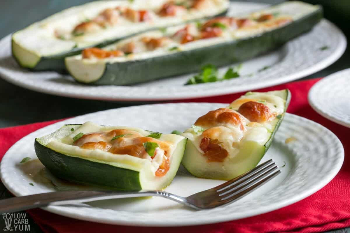 sliced pizza zucchini boat