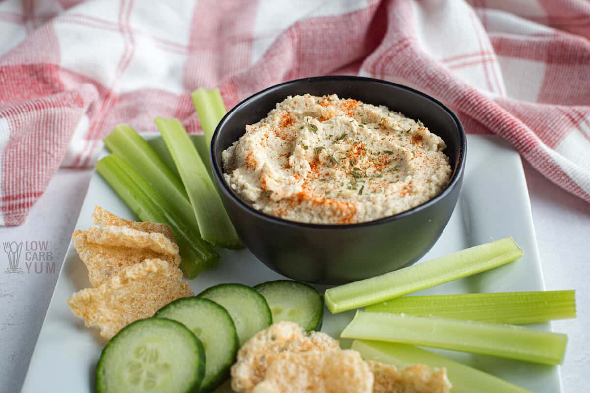 Keto Roasted Cauliflower Hummus