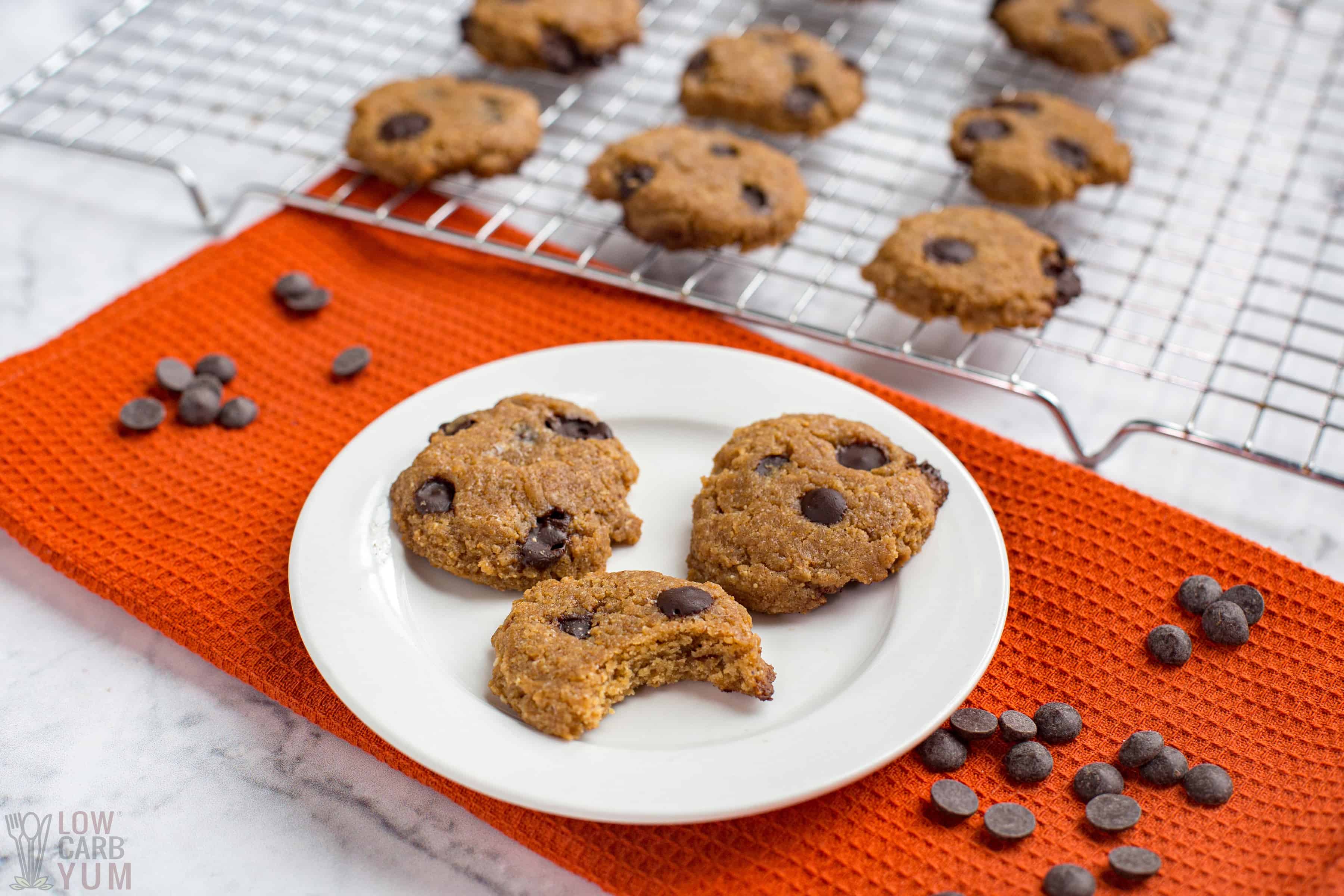 peanut butter chocolate chip cookies