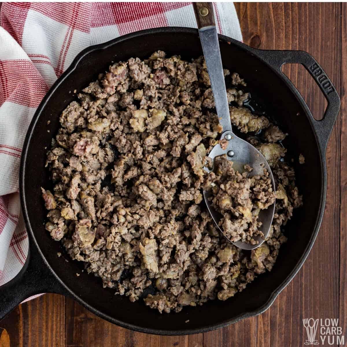 browned sausage in cast iron skillet