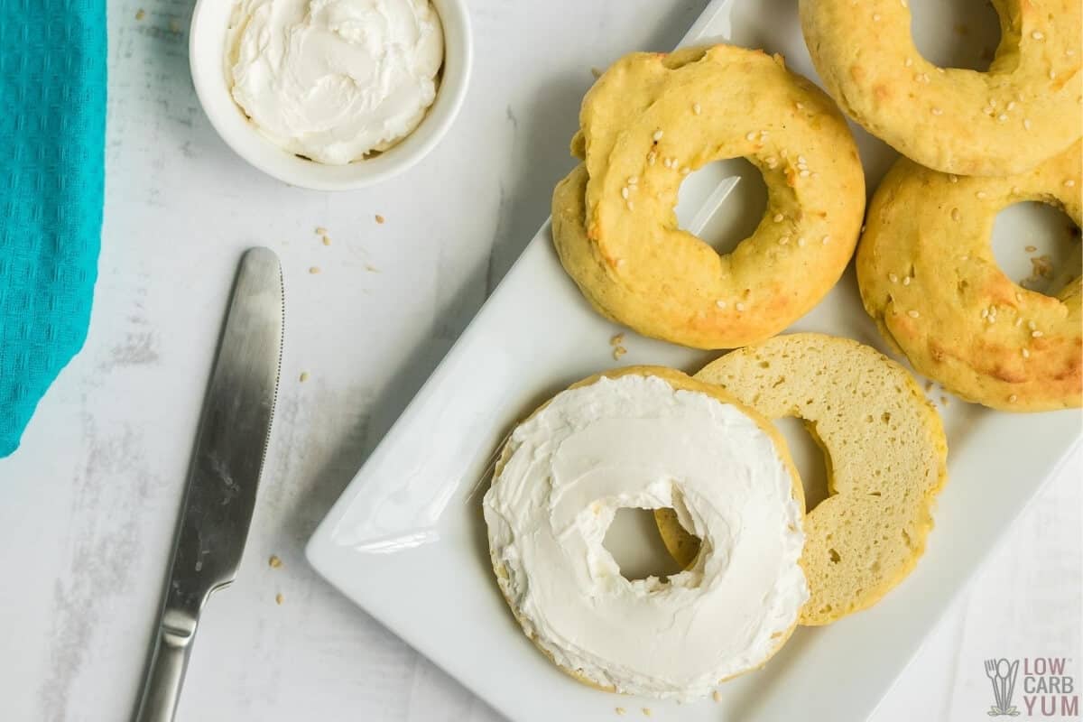 garlic keto friendly bagels on narrow plate