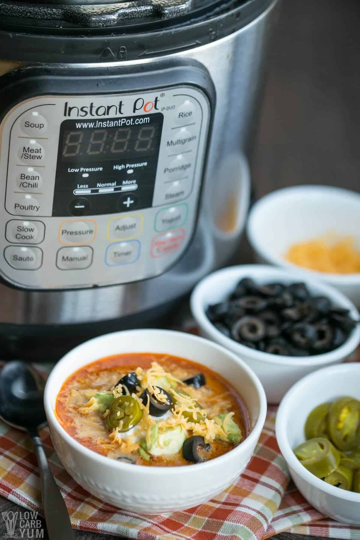 instant pot keto taco soup