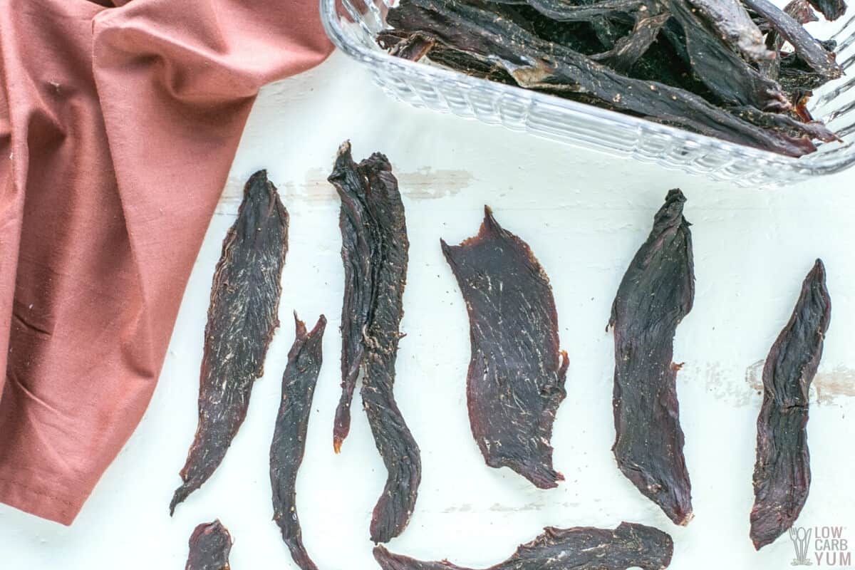 How To Make Deer Jerky Easy Venison Jerky Recipe Low Carb Yum