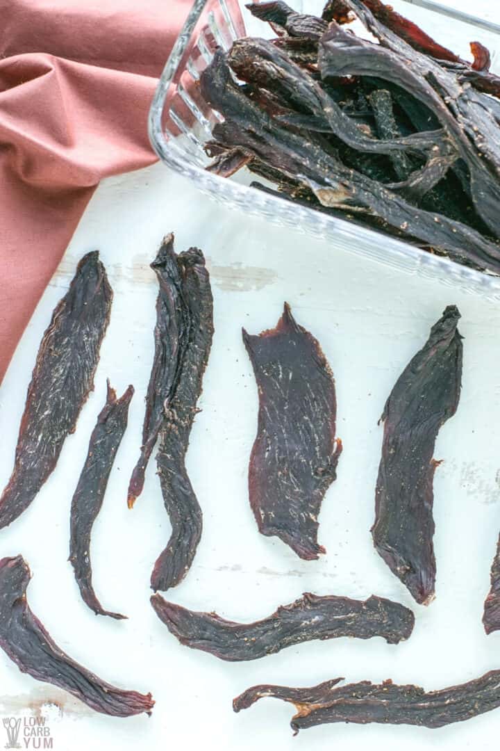 How To Make Deer Jerky Easy Venison Jerky Recipe Low Carb Yum