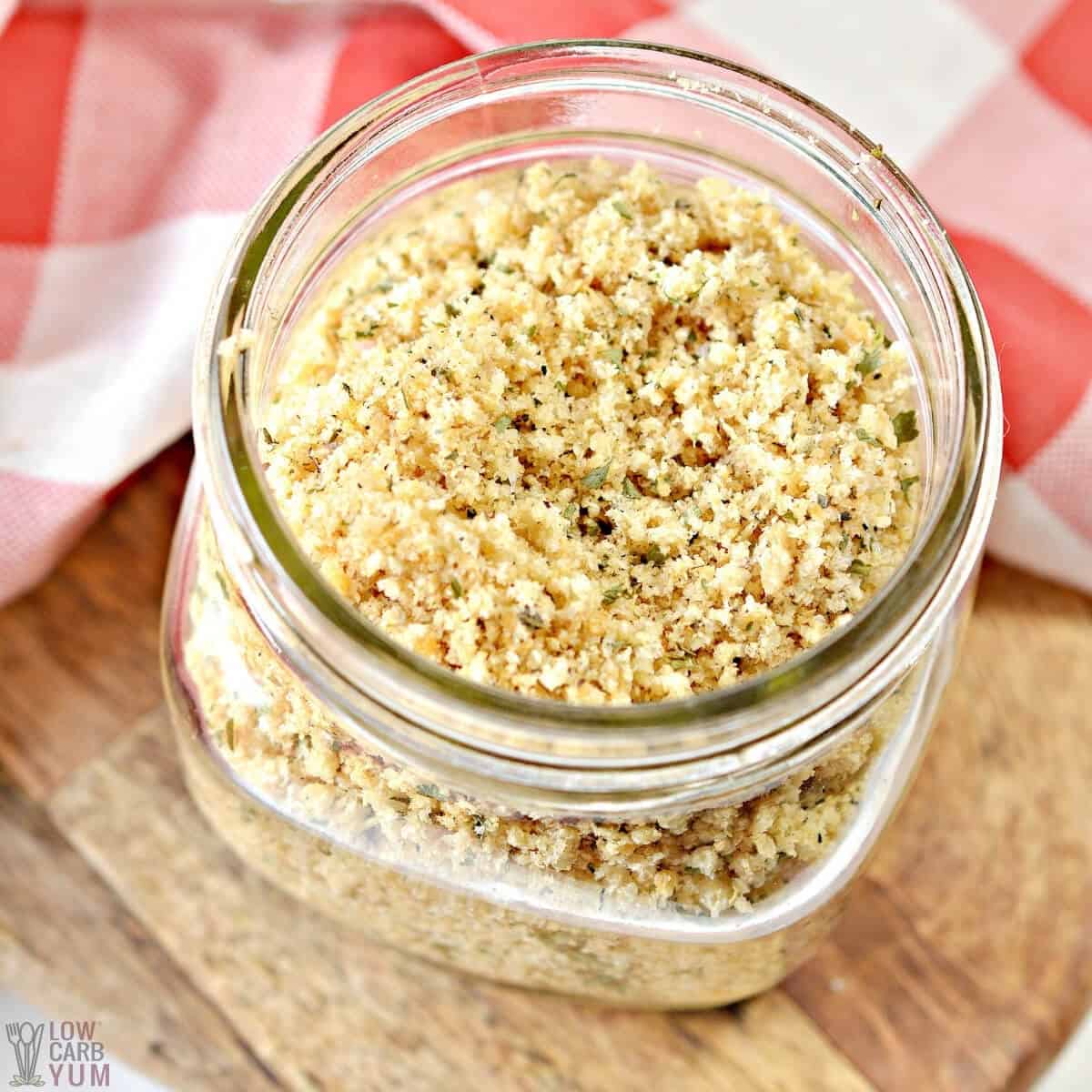 keto bread crumbs in mason jar