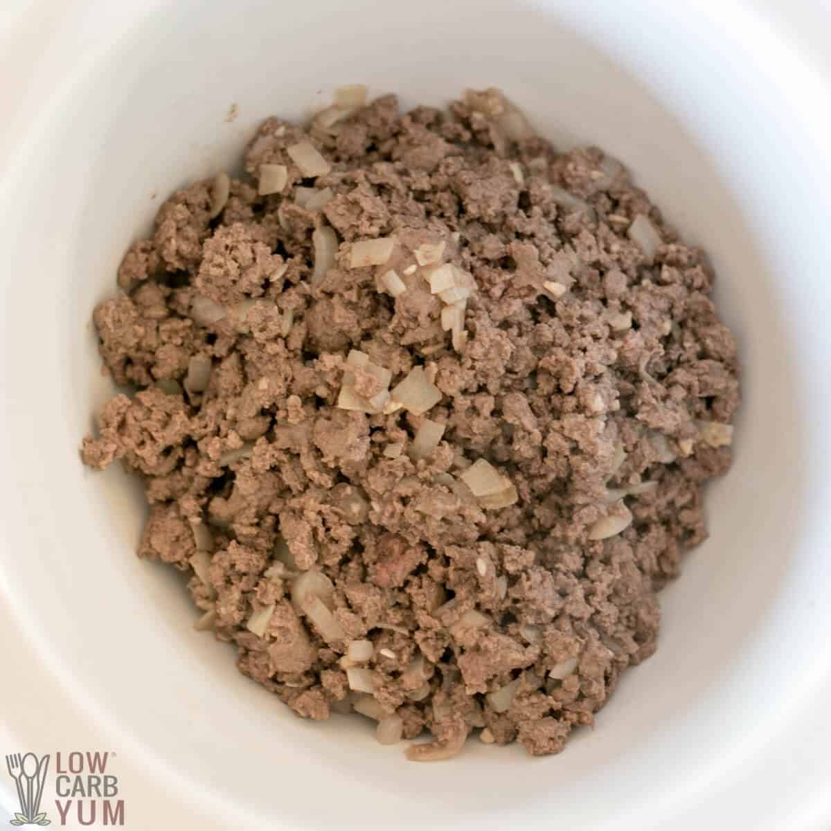 browned ground beef in crock pot