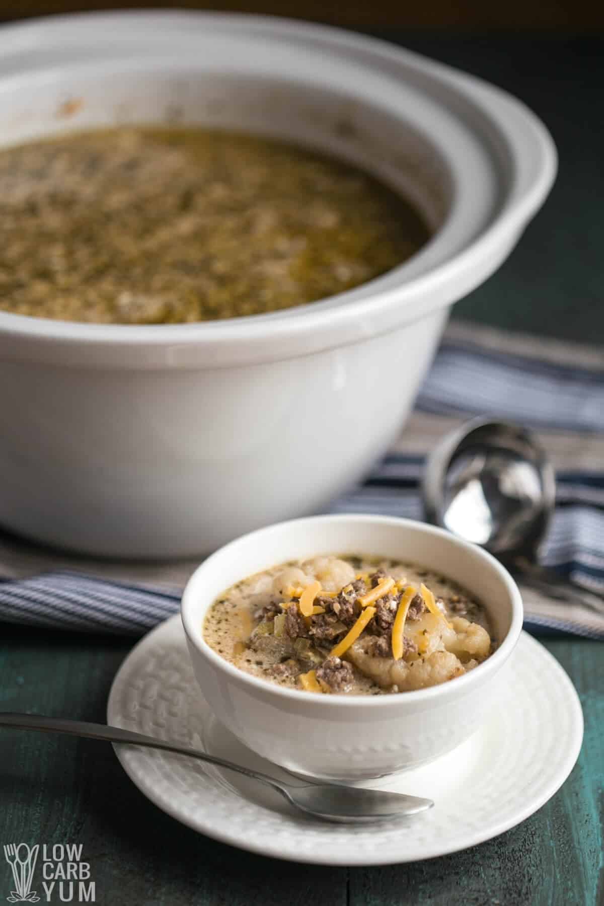 tall image of keto crockpot cheeseburger soup