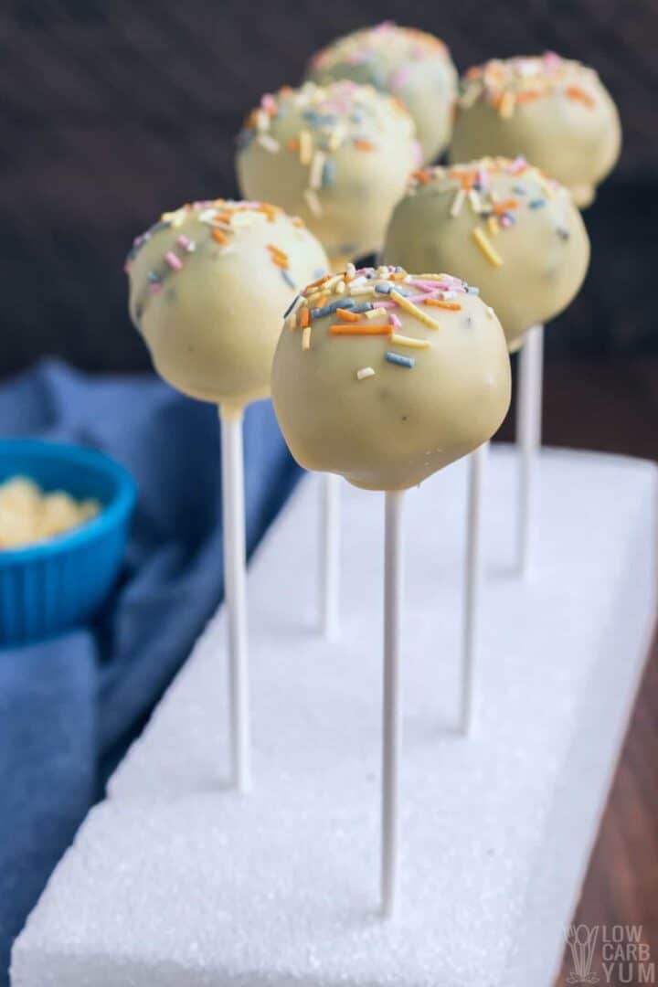 Keto Cake Pops Easy LowCarb Dessert Low Carb Yum