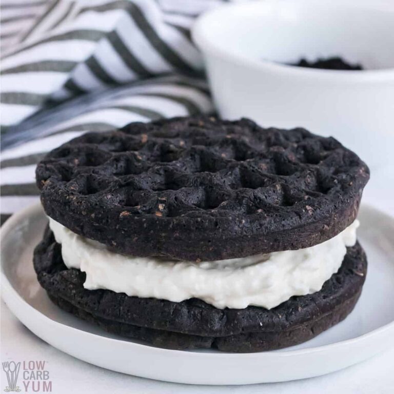 Easy Oreo Chaffles Recipe - Low Carb Yum