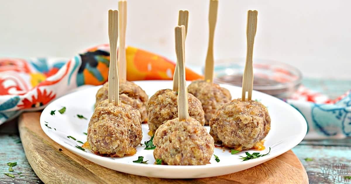 sausage balls social share image