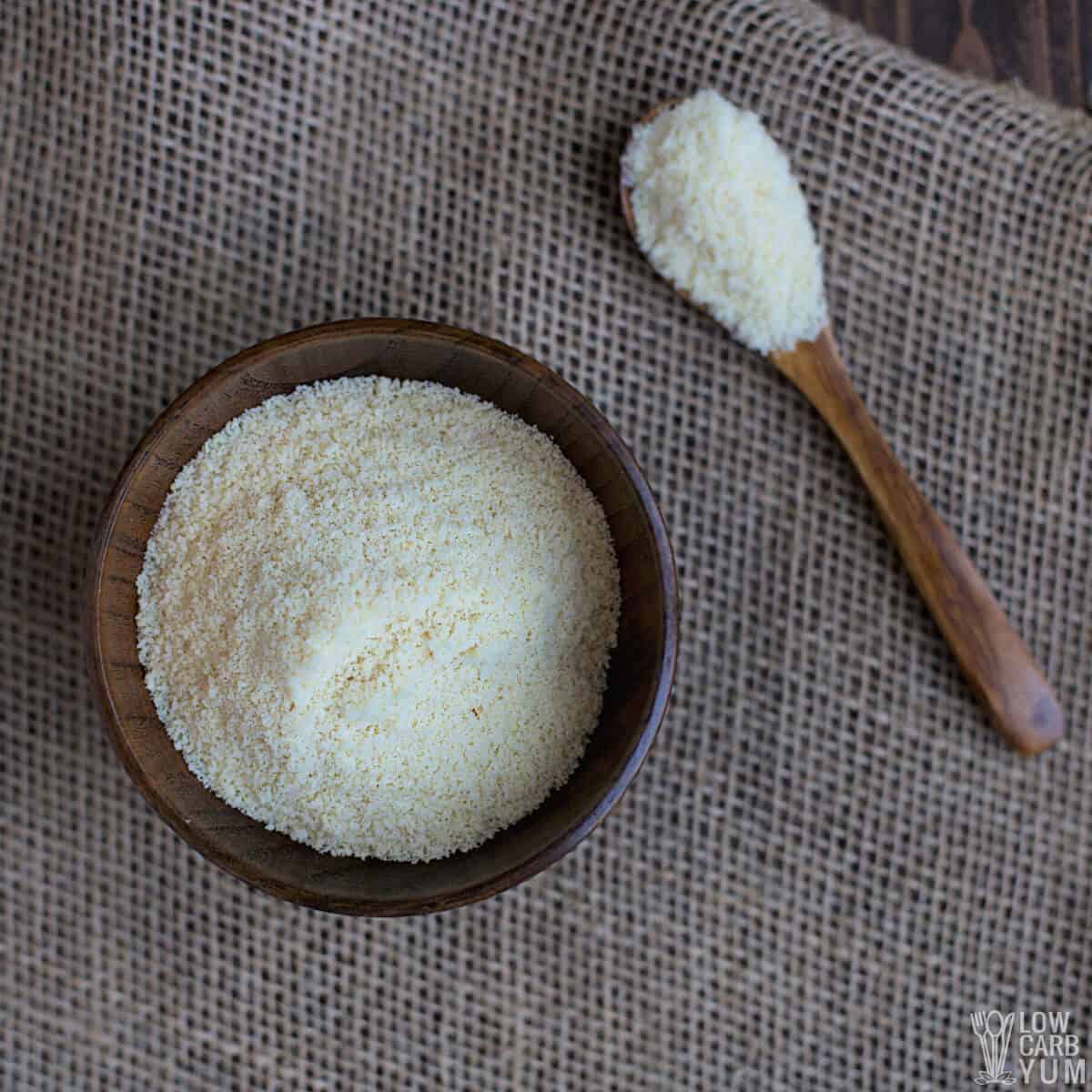 almond flour in bowl and spoon