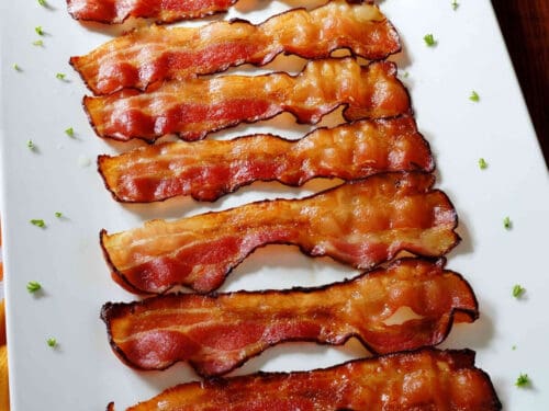 https://lowcarbyum.com/wp-content/uploads/2021/07/baking-bacon-sq-500x375.jpg