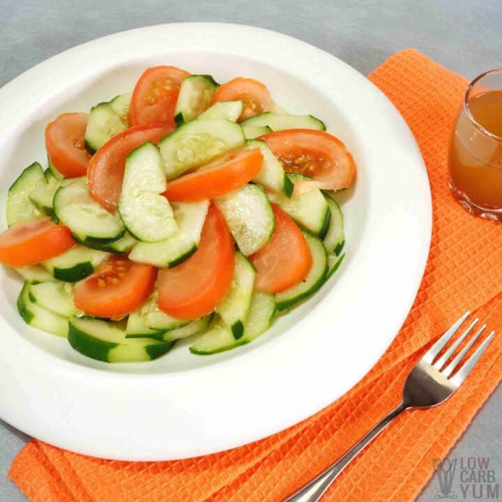 Keto Cucumber Tomato Salad With Vinegar Low Carb Yum