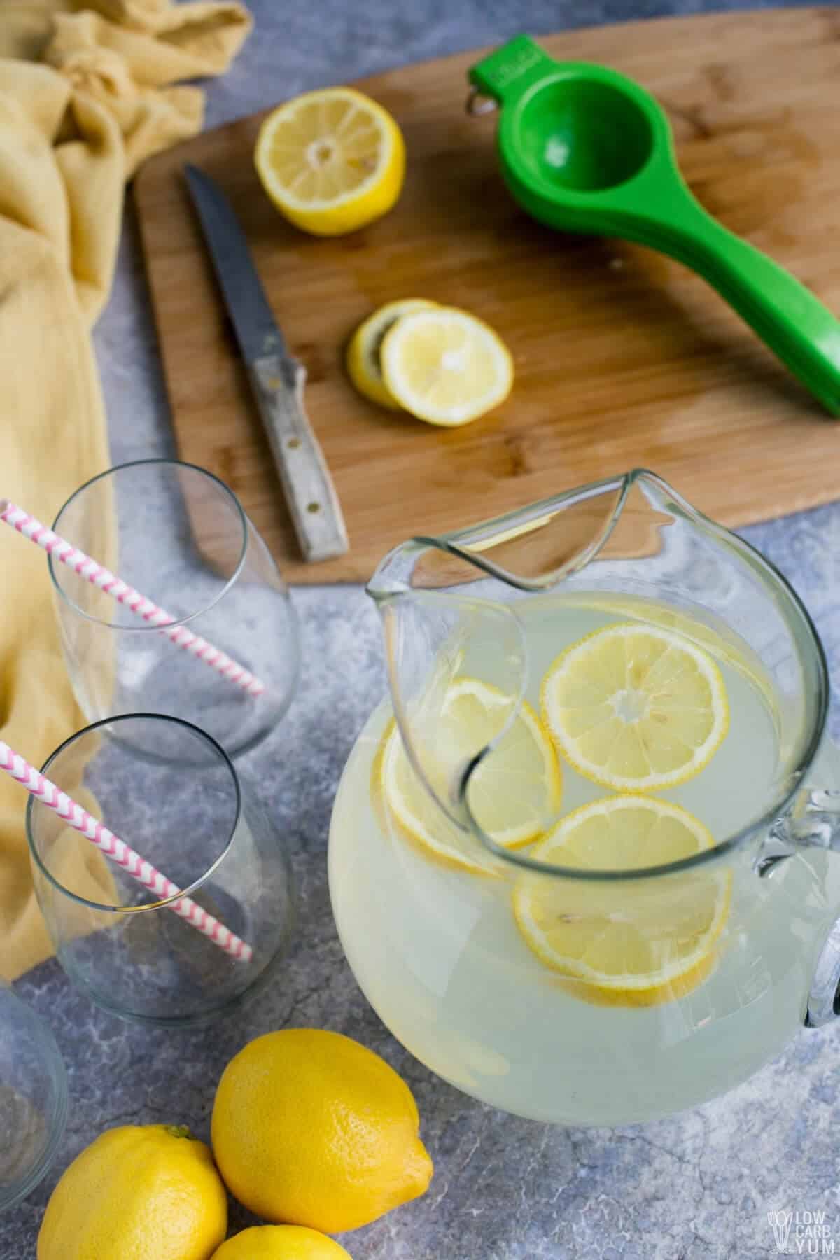 tall overhead image of sugar-free lemonade in pitcher