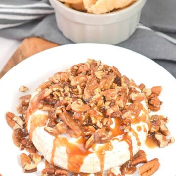 cropped-oven-baked-brie-c.jpg