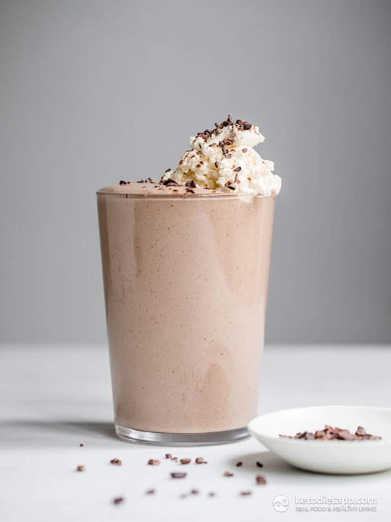 chocolate coconut smoothie