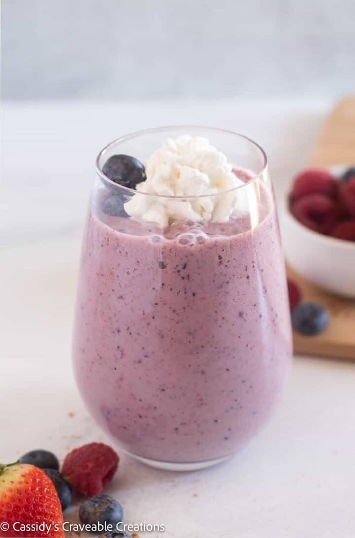 20 Deliciously Healthy Low Carb Smoothies - Low Carb Yum
