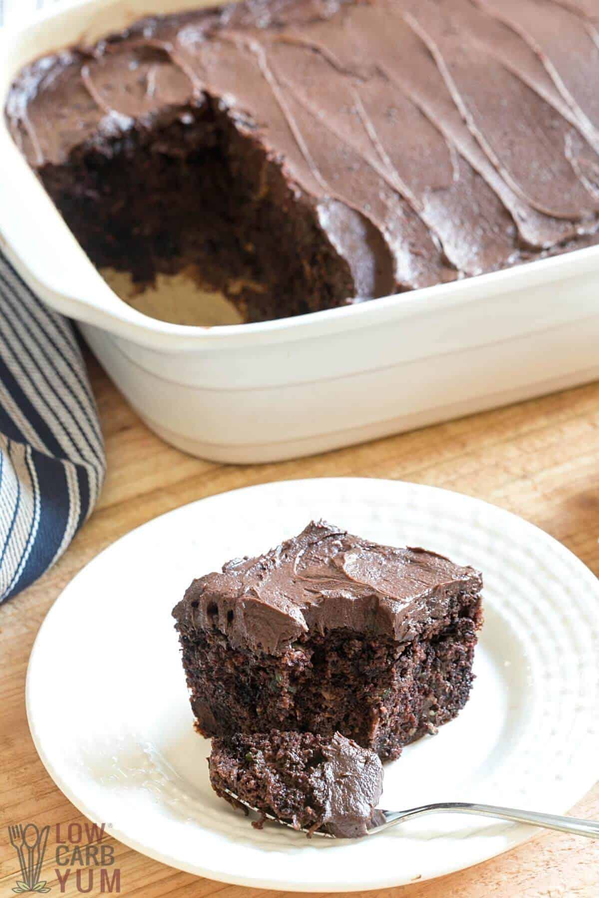 serving keto chocolate cake