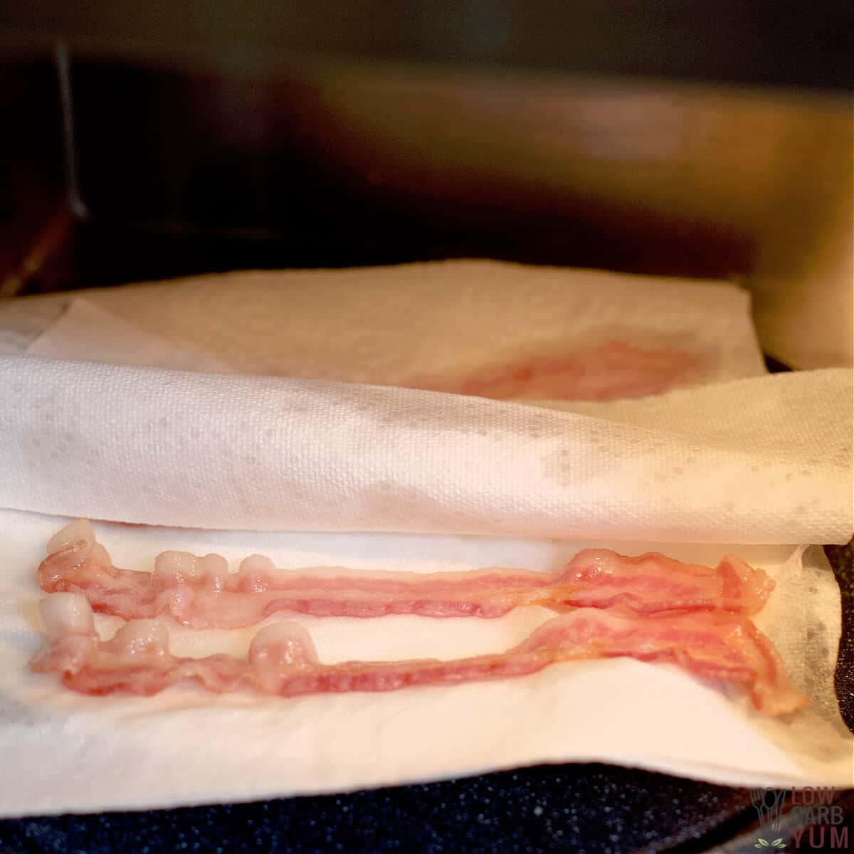checking on bacon in microwave 30 second interval
