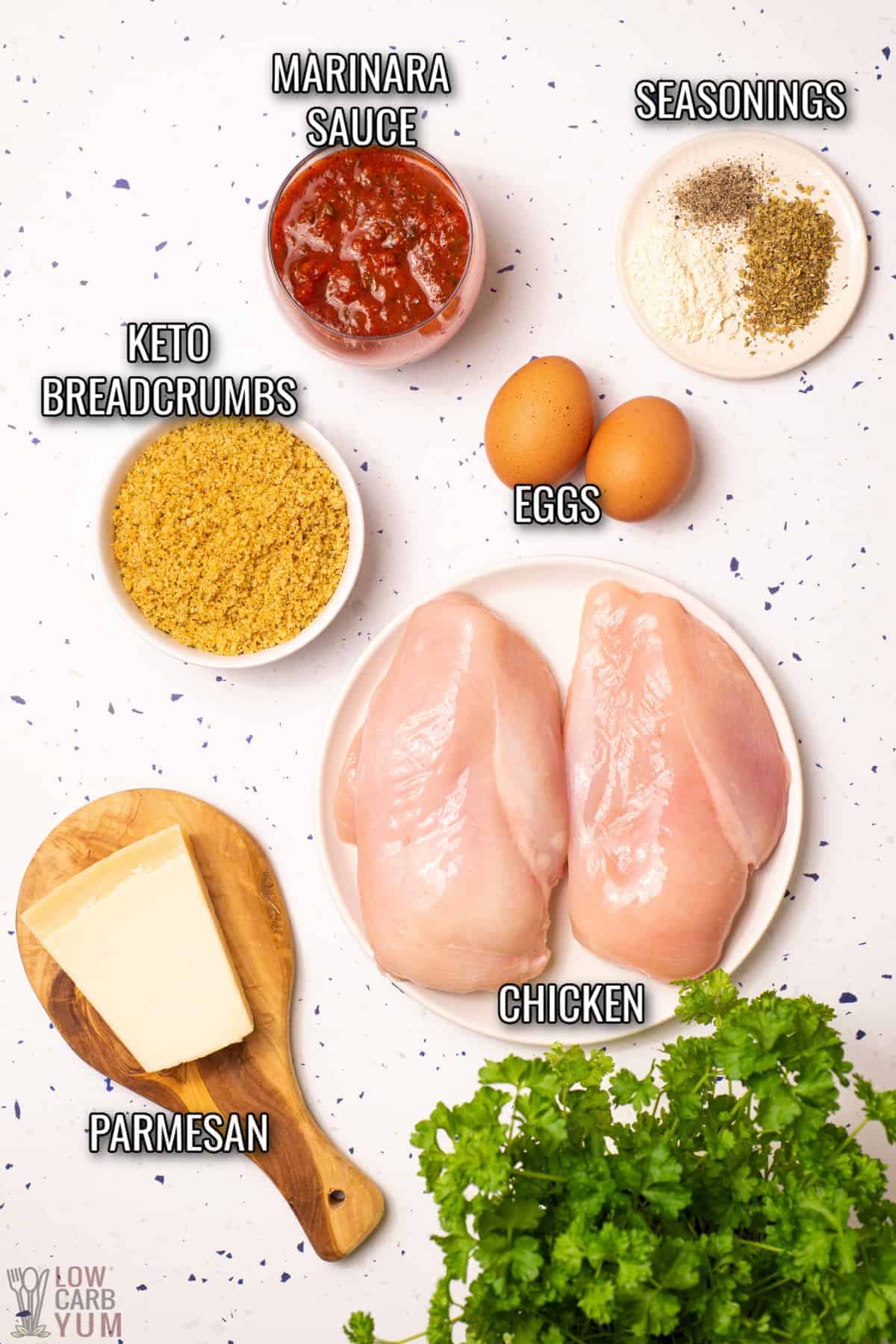 ingredients for keto chicken parmesan recipel.