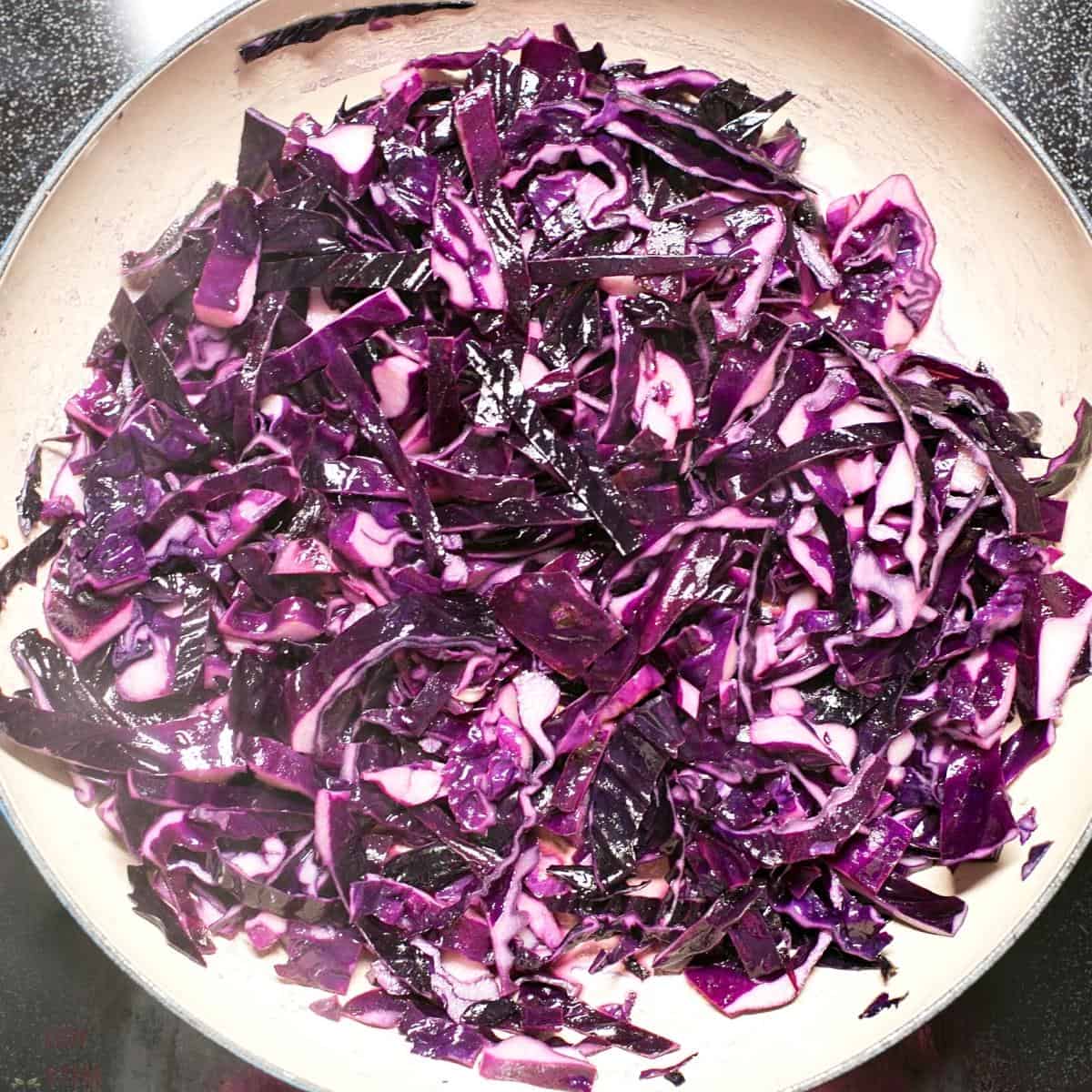 sautée red cabbage.