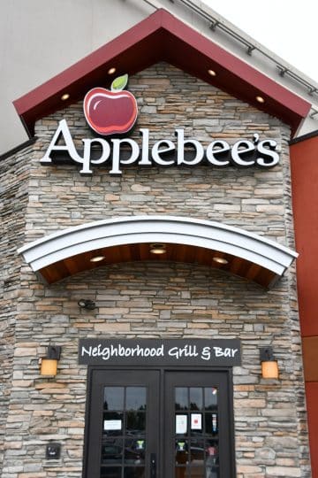 How To Eat Keto At Applebee's (2024) - Low Carb Yum