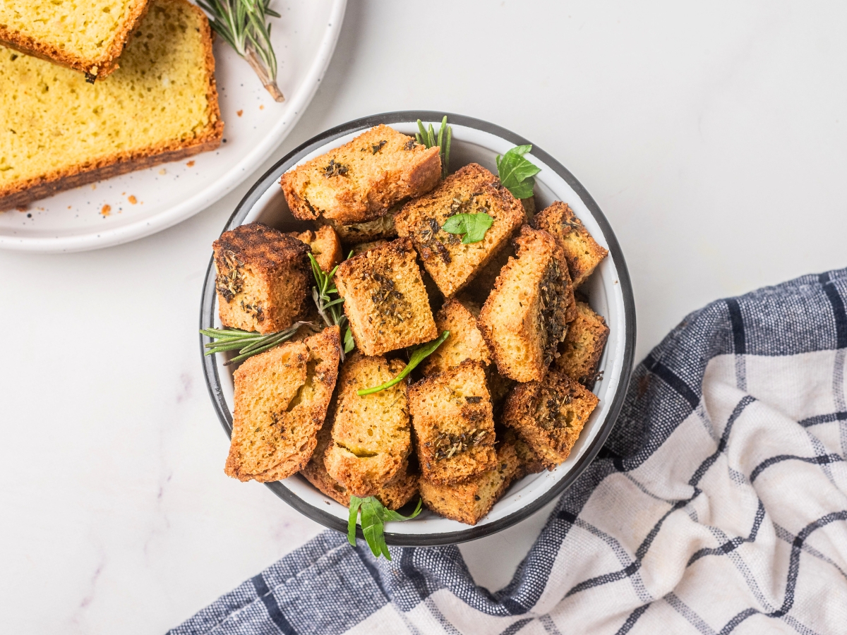 keto croutons featured image