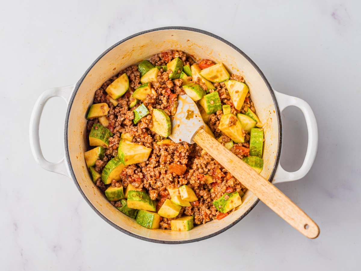 storing Mexican ground beef and zucchini