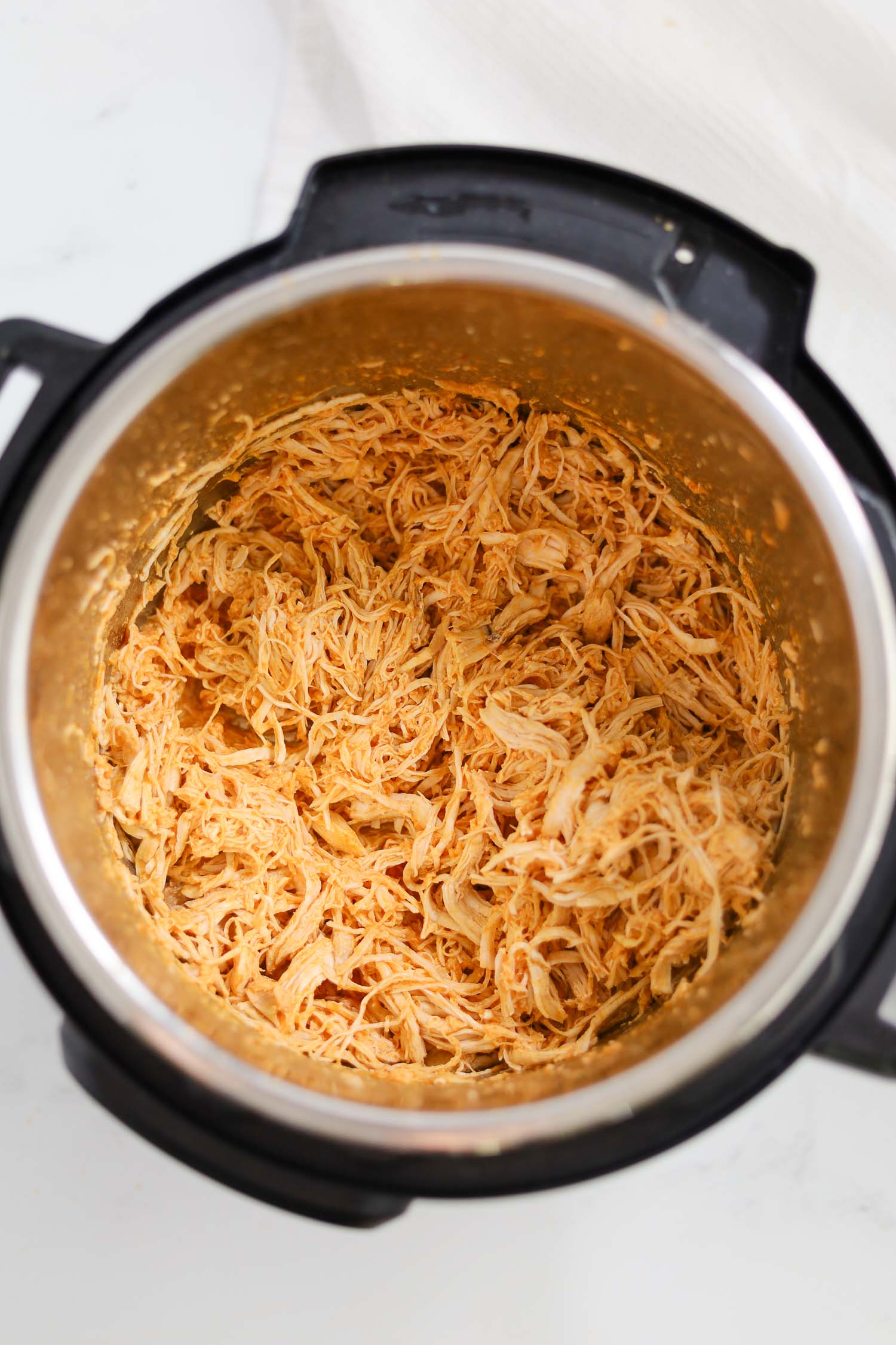 shredded buffalo chicken  in pressure cooker