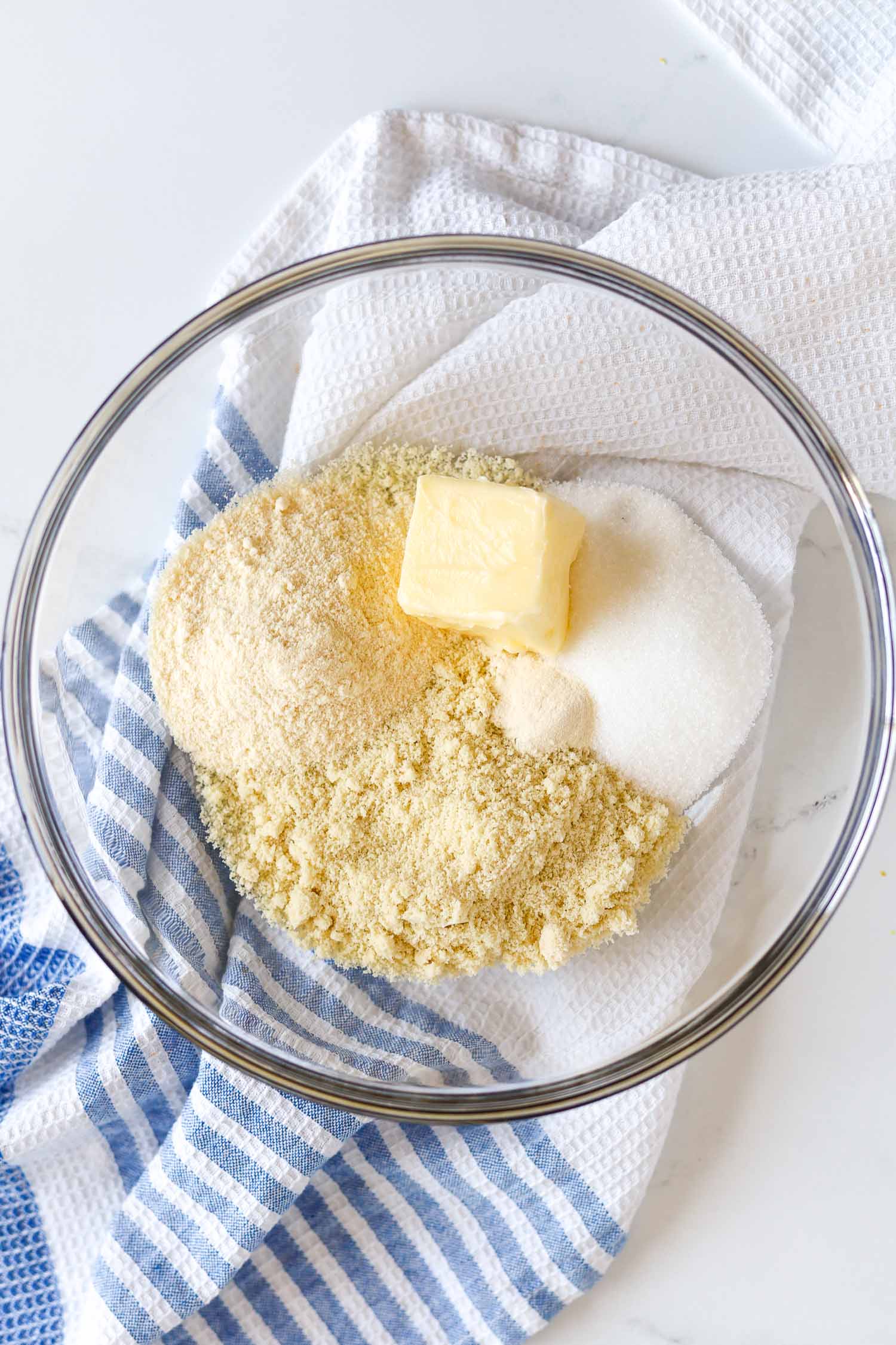 ingredients needed to make keto shortbread crust